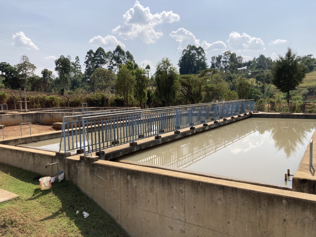 ケニアの浄水場施設