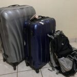 ケニア滞在準備のスーツケース