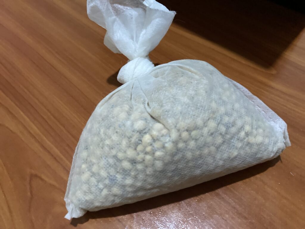 ケニアのマーケットで購入した大豆