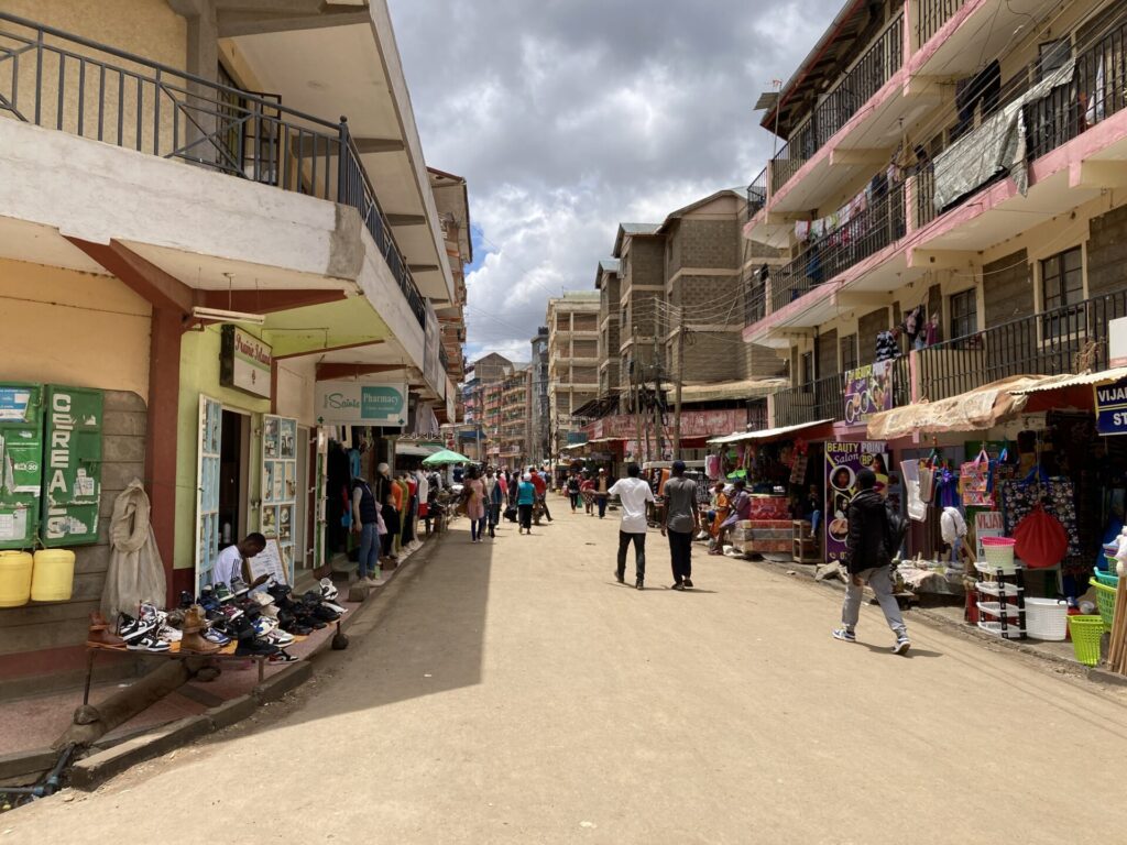ケニアのジュジャの街並み