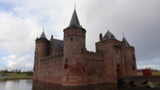 オランダのムイデン城