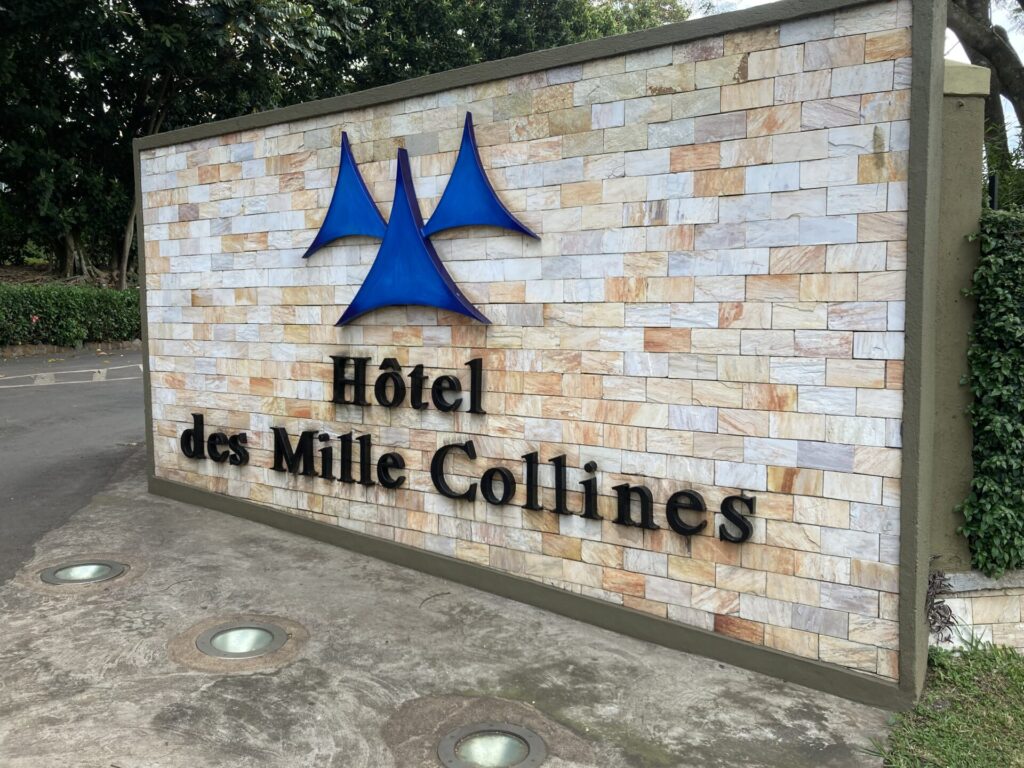 Hôtel des Mille Collinesの入口