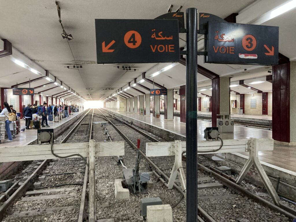 カサブランカ空港の駅のプラットフォーム