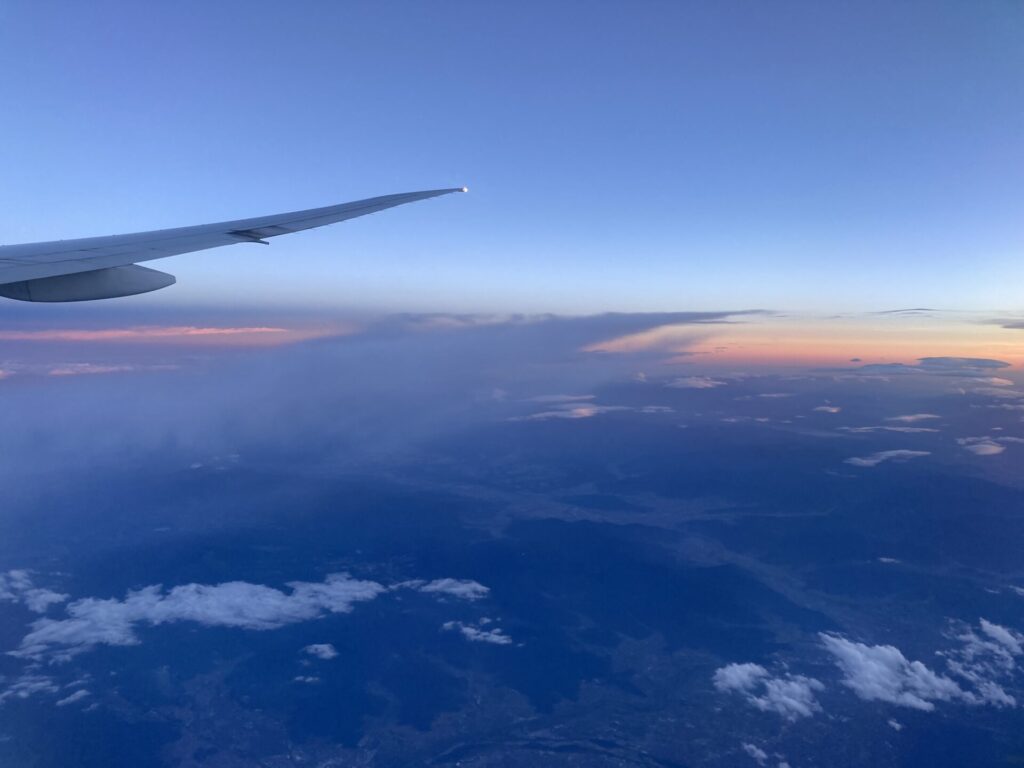 日本行き航空機から見える景色