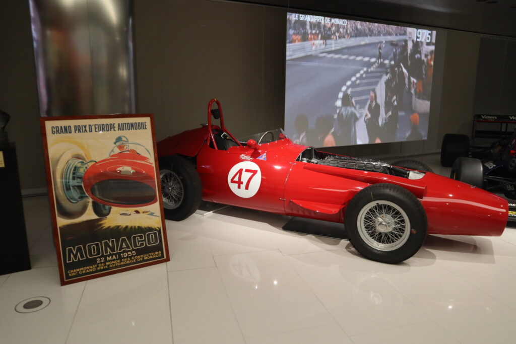 モナコの自動車博物館の展示物