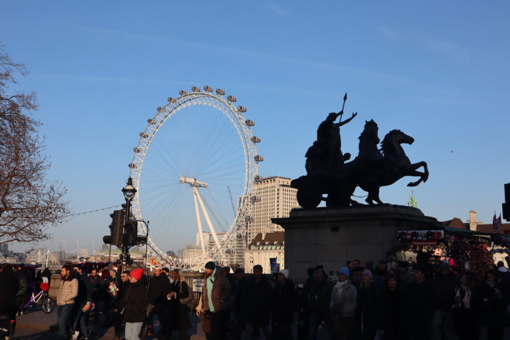 ロンドンアイ