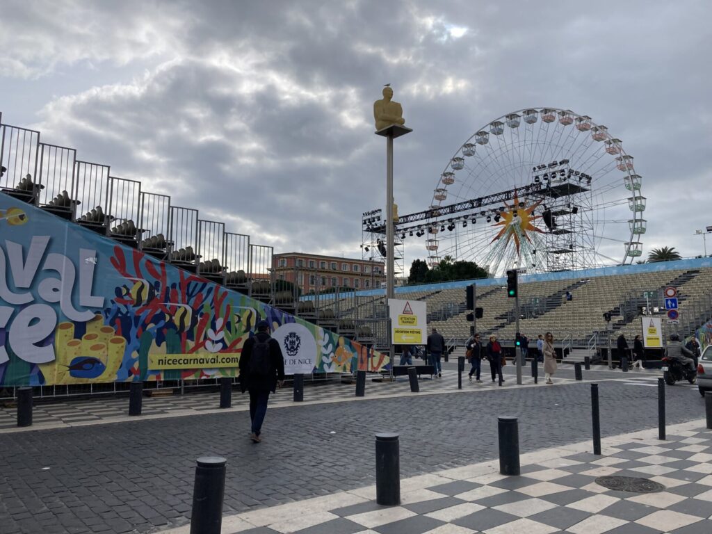 ニースのカーニバルの会場