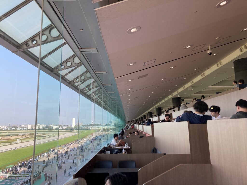 阪神競馬場の指定席