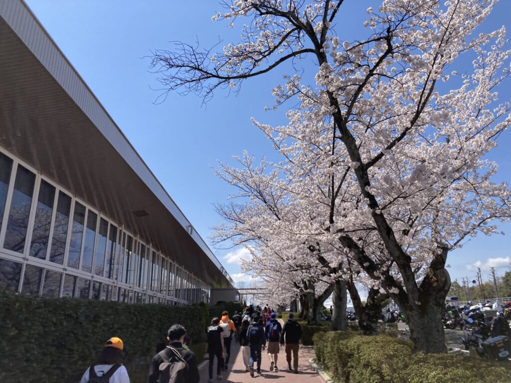 鈴鹿サーキットの入り口