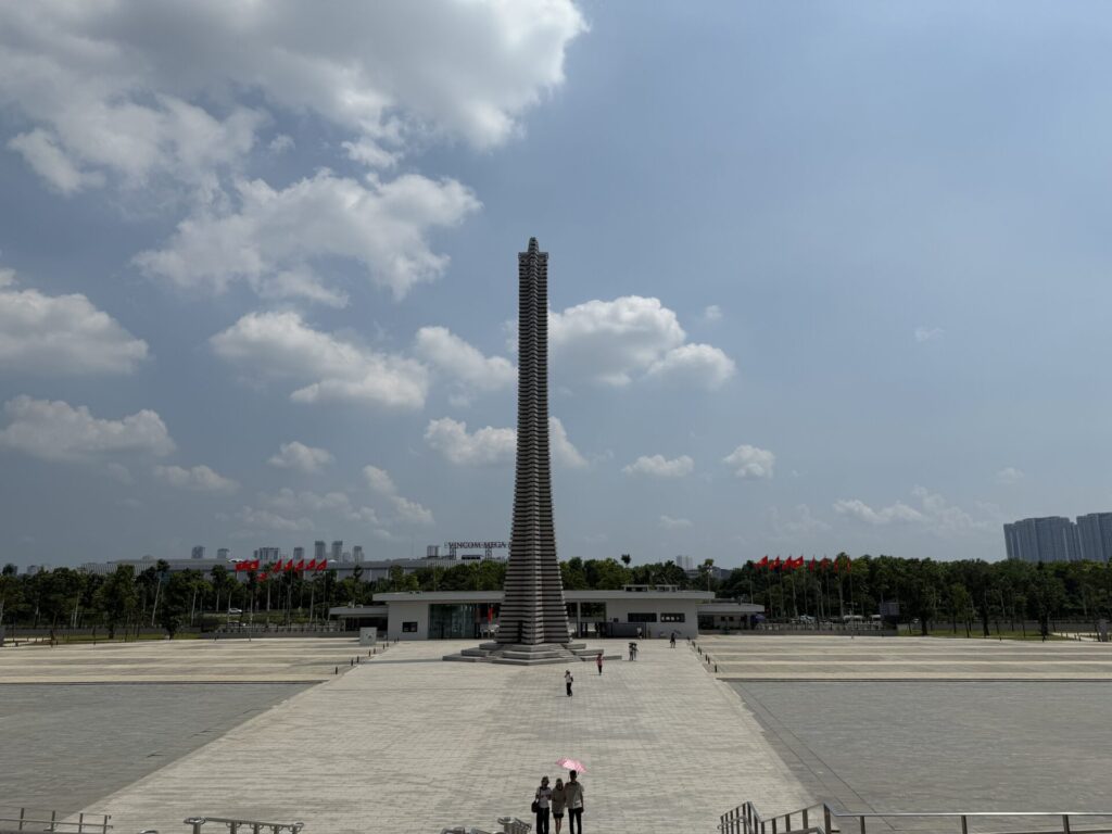 ベトナム軍事歴史博物館の外観