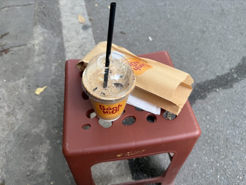 ハノイ旧市街のバインミー