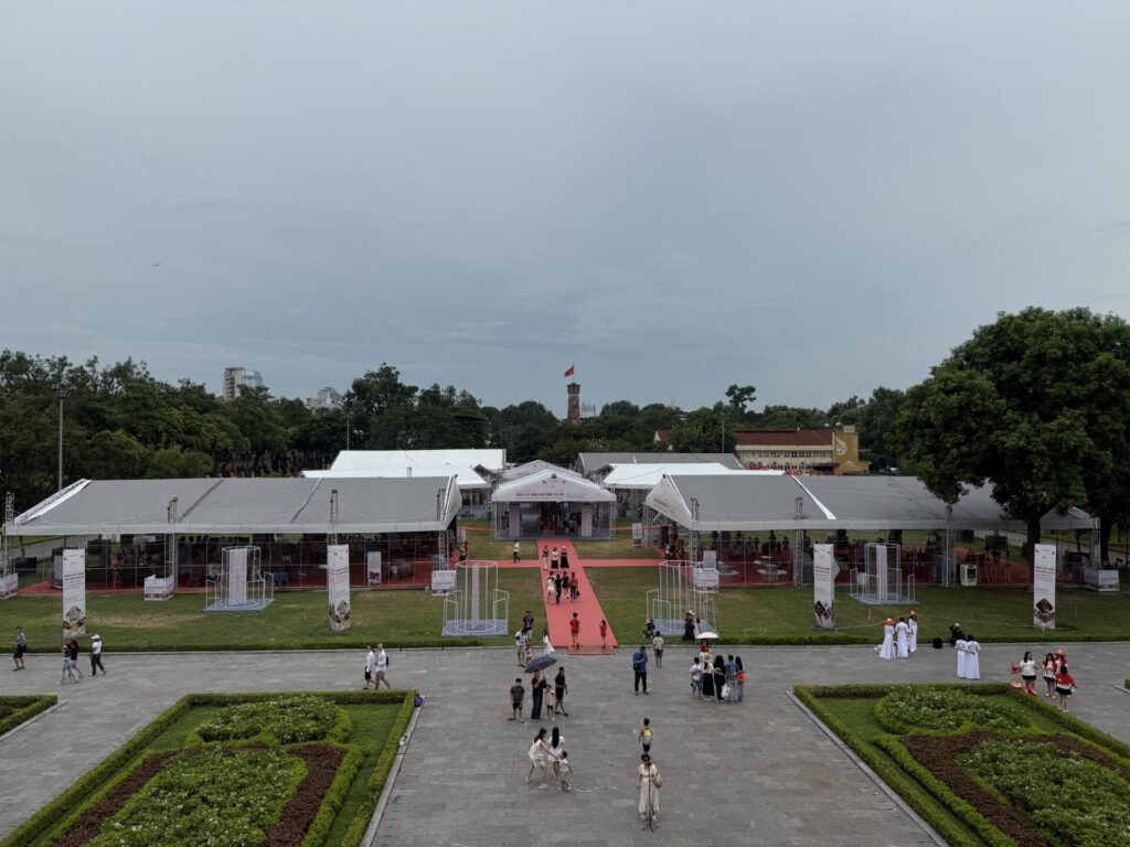 タンロン城の敷地