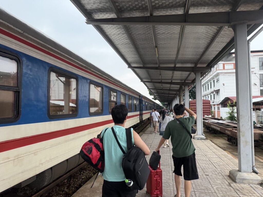 ハノイからラオカイの寝台列車