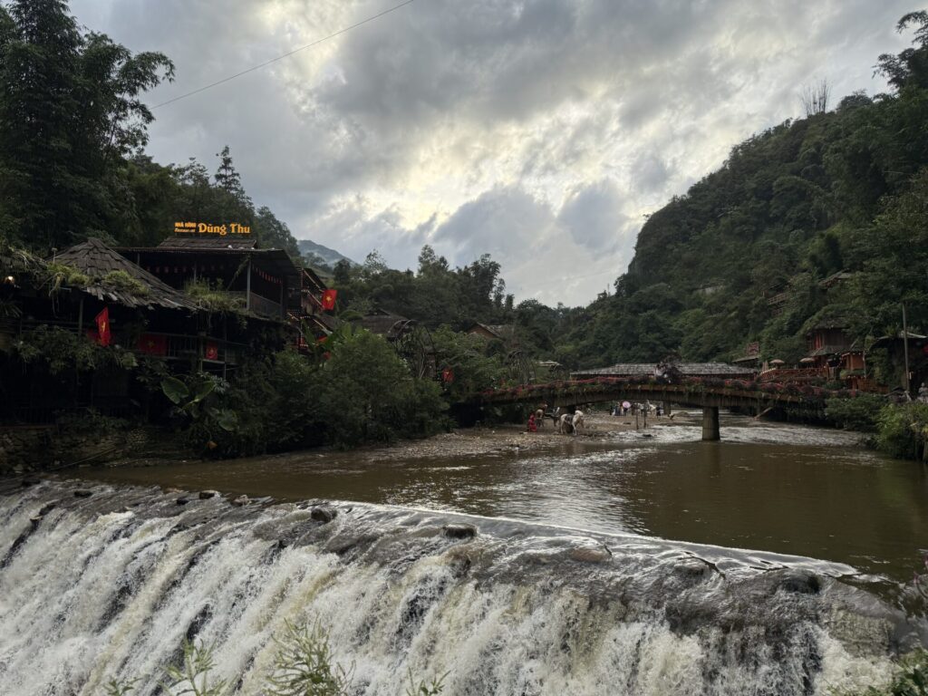 サパの川の景色