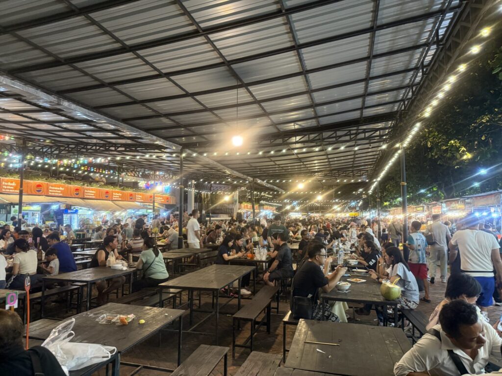 ルアンパバーンの市場