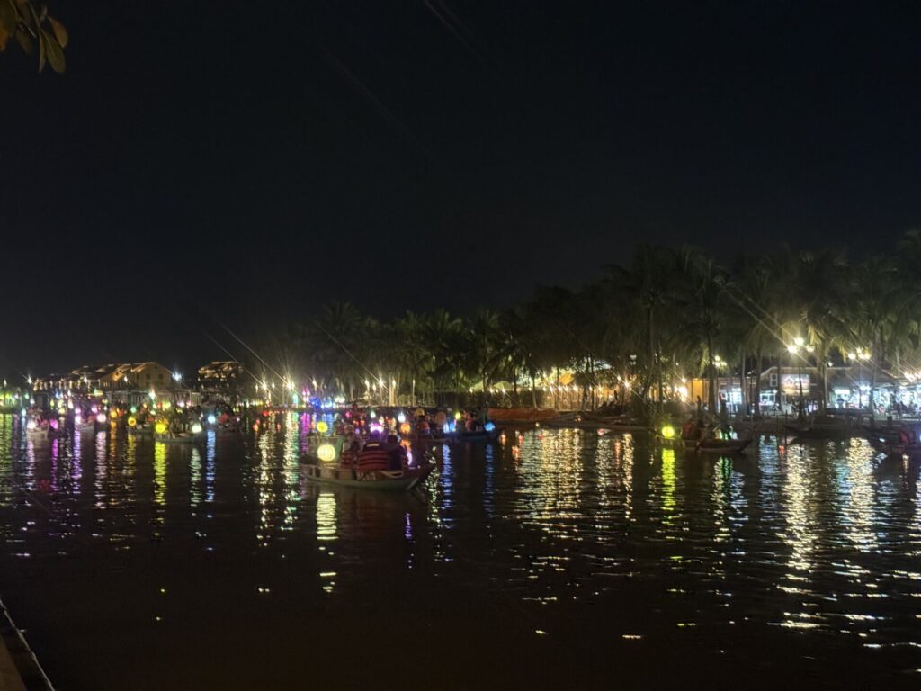 ホイアンの夜の景色