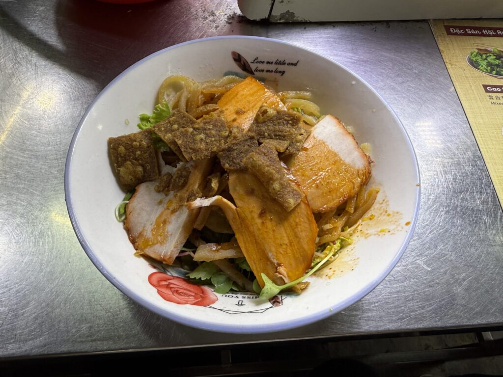 ホイアンのカオラウ(Cao Lầu)