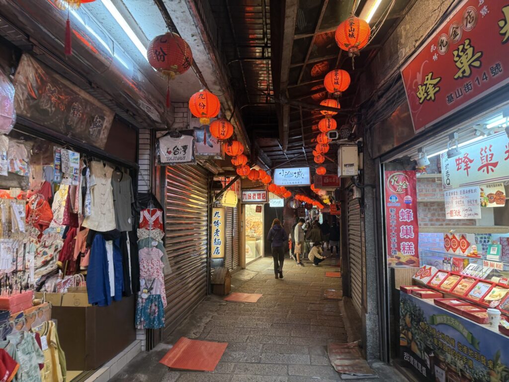 人がいなくなった後の九份