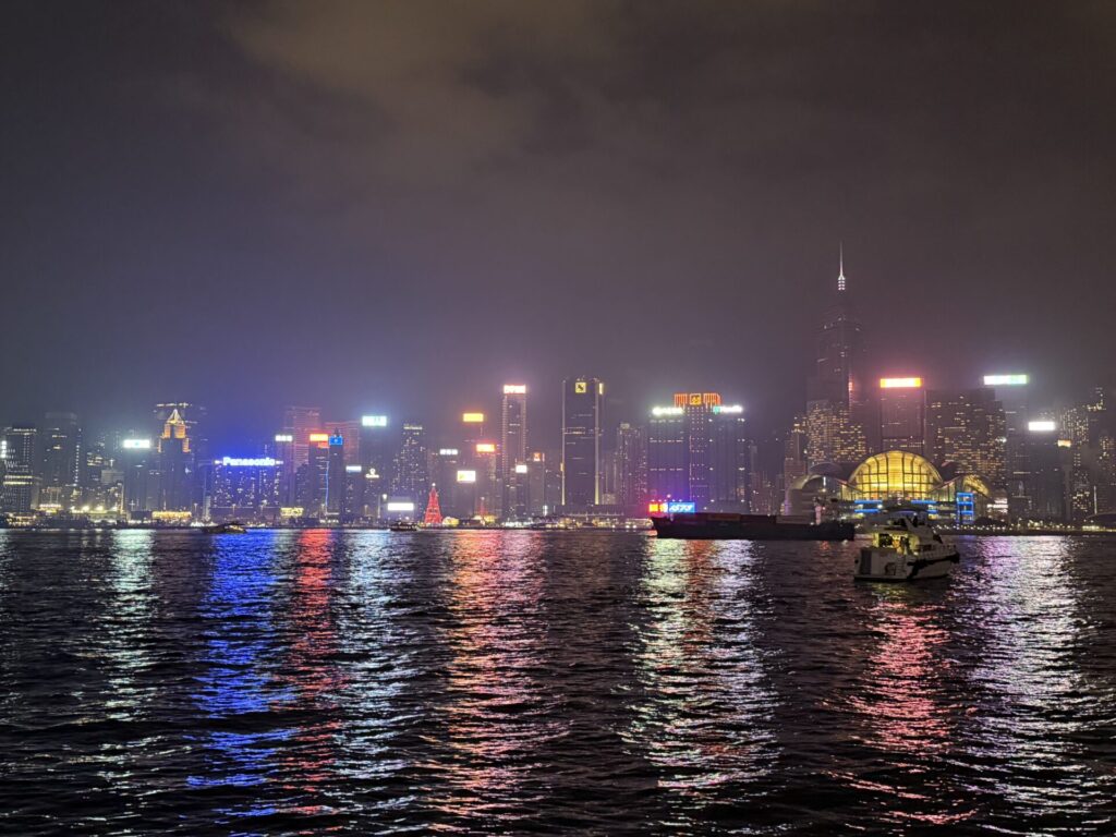 ビクトリア・ハーバーの夜景