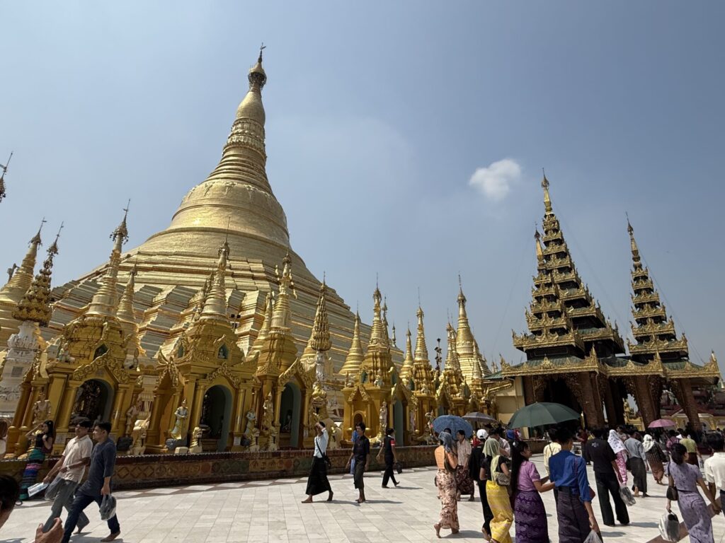 ミャンマーの寺院