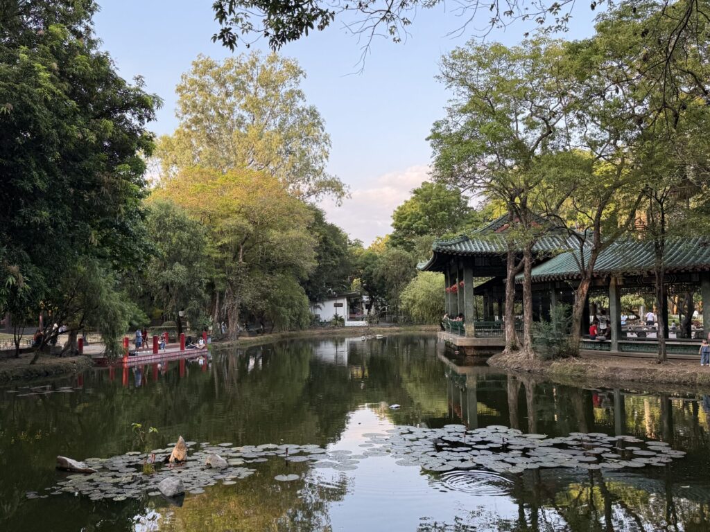 リサール公園の庭園